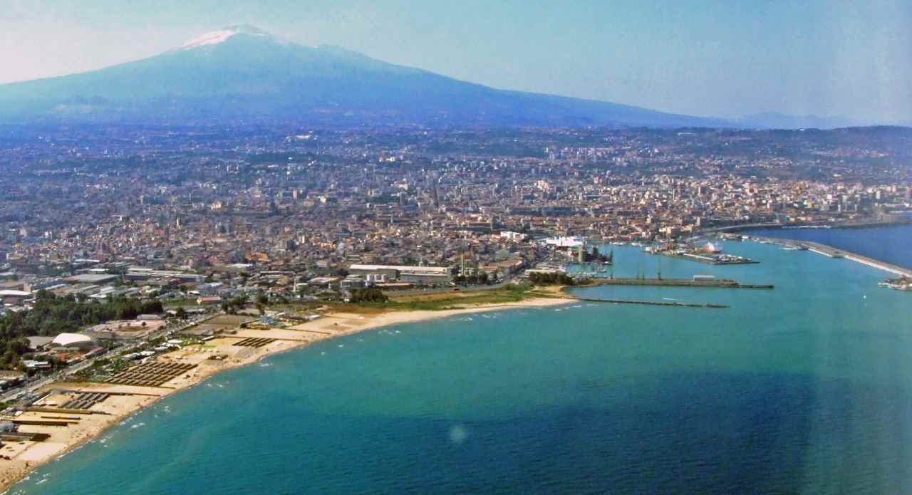 Catania sparatoria bande criminali