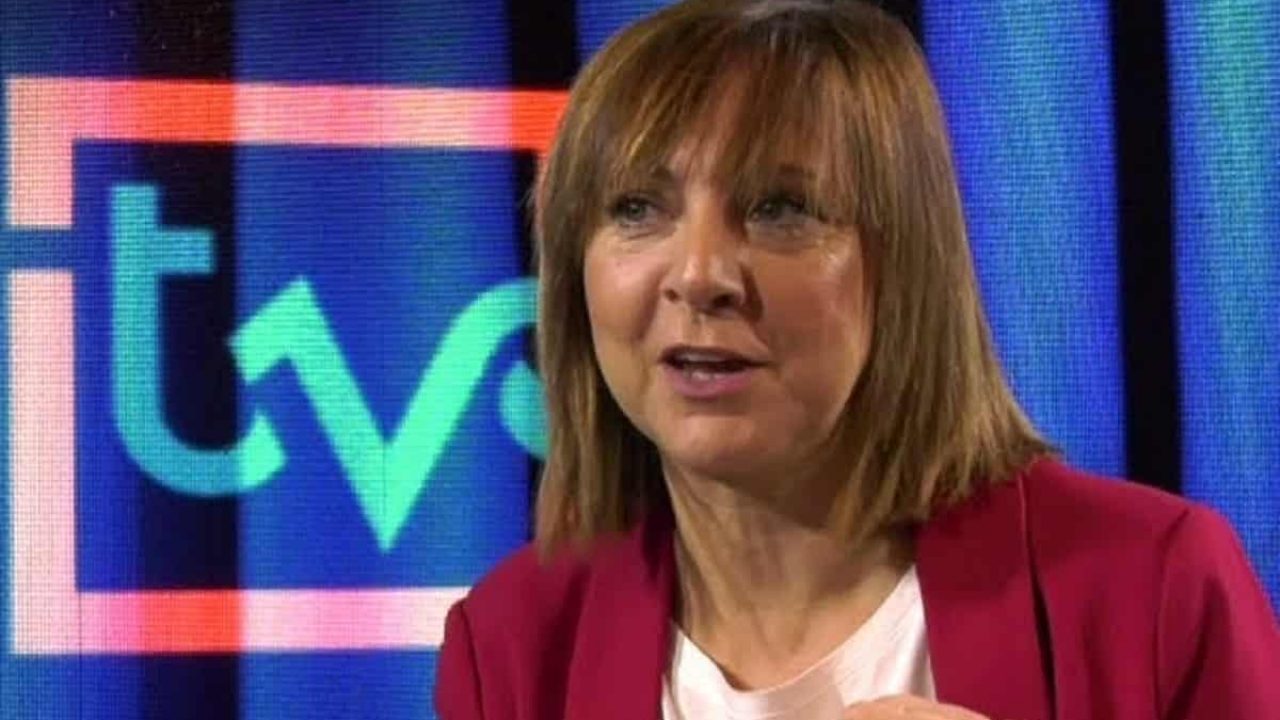 Debora Villa Il Dramma Dell Attrice Il Figlio Perso Al Terzo Mese