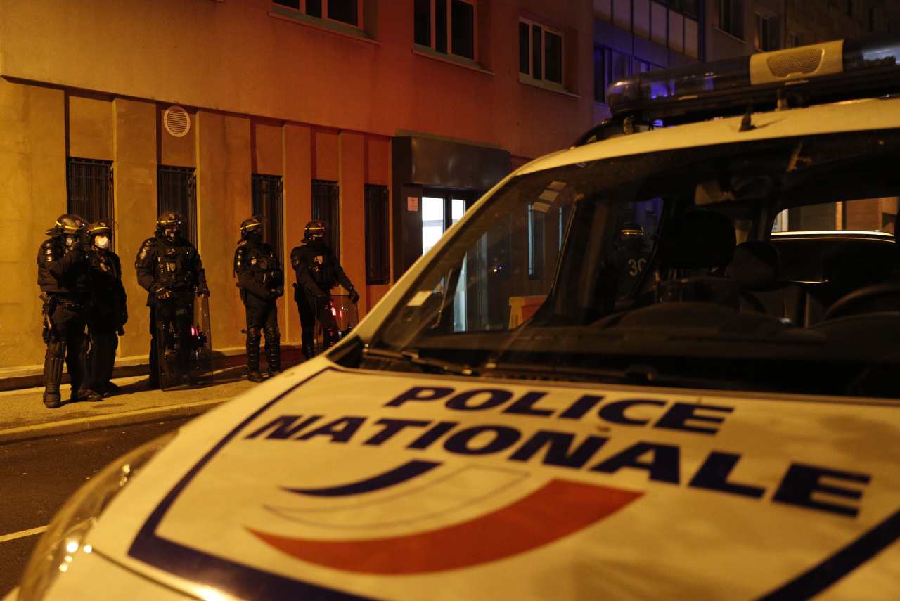 Francia terrorismo Uomo decapitato