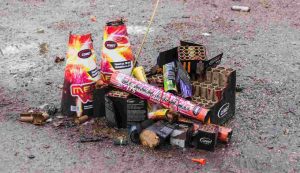 asti: morto 13enne colpito da un petardo