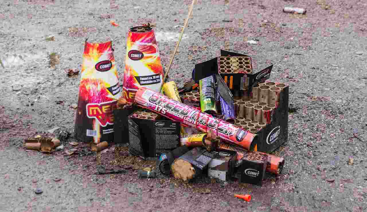 asti: morto 13enne colpito da un petardo