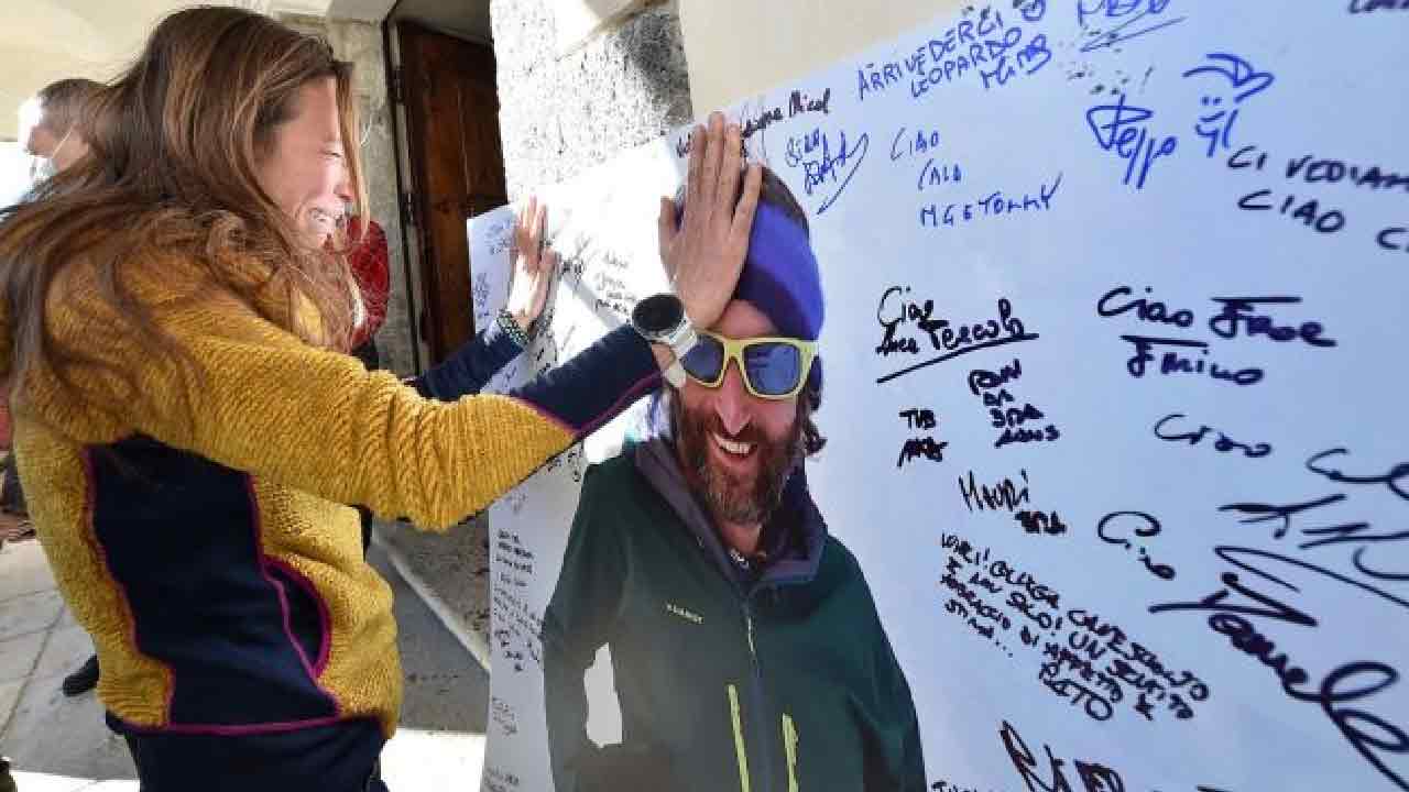 Erika Siffredi, piange la morte di Cala Cimenti lo scialpinista