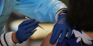 Covid, Italia in ritardo nella campagna di vaccinazione