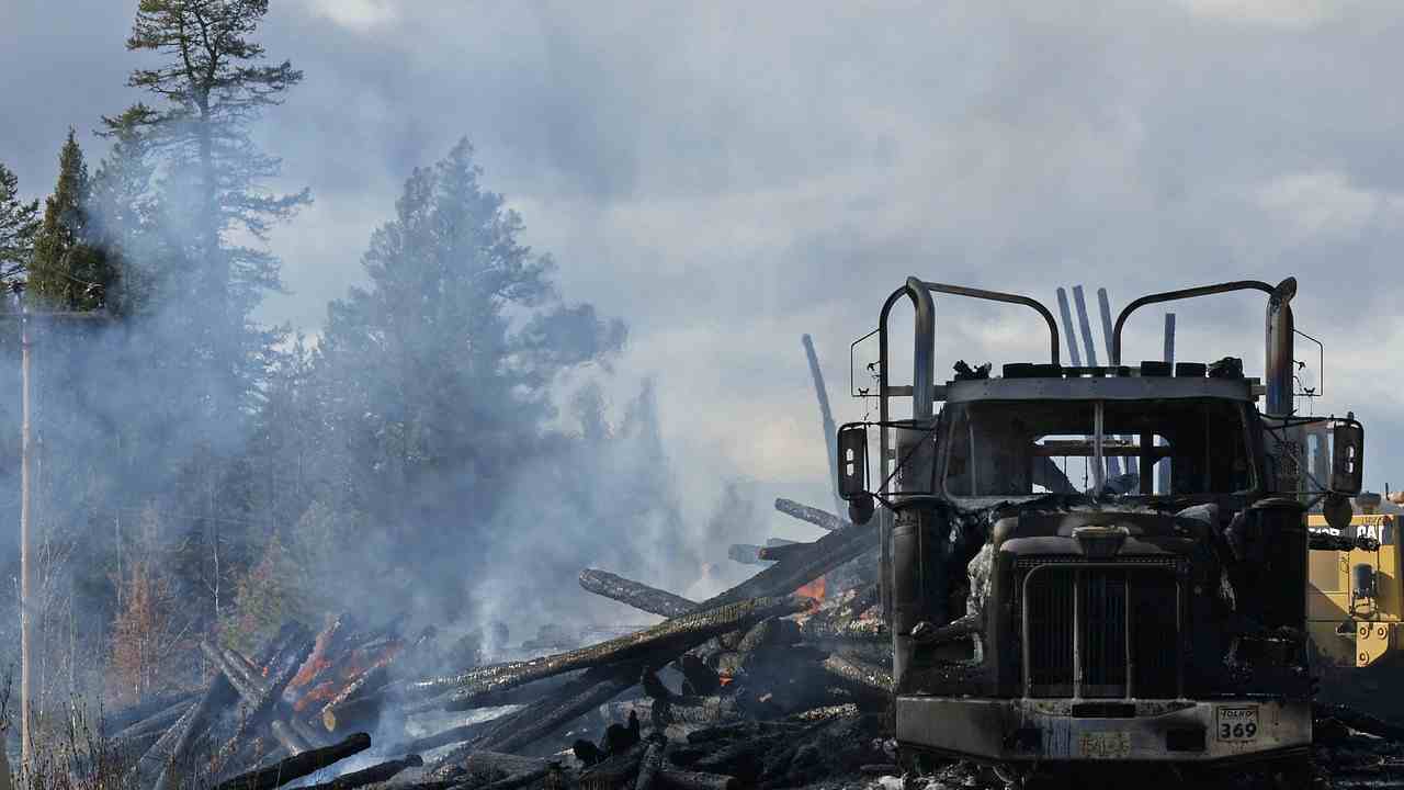 assalto a due portavalori sulla candela - foggia