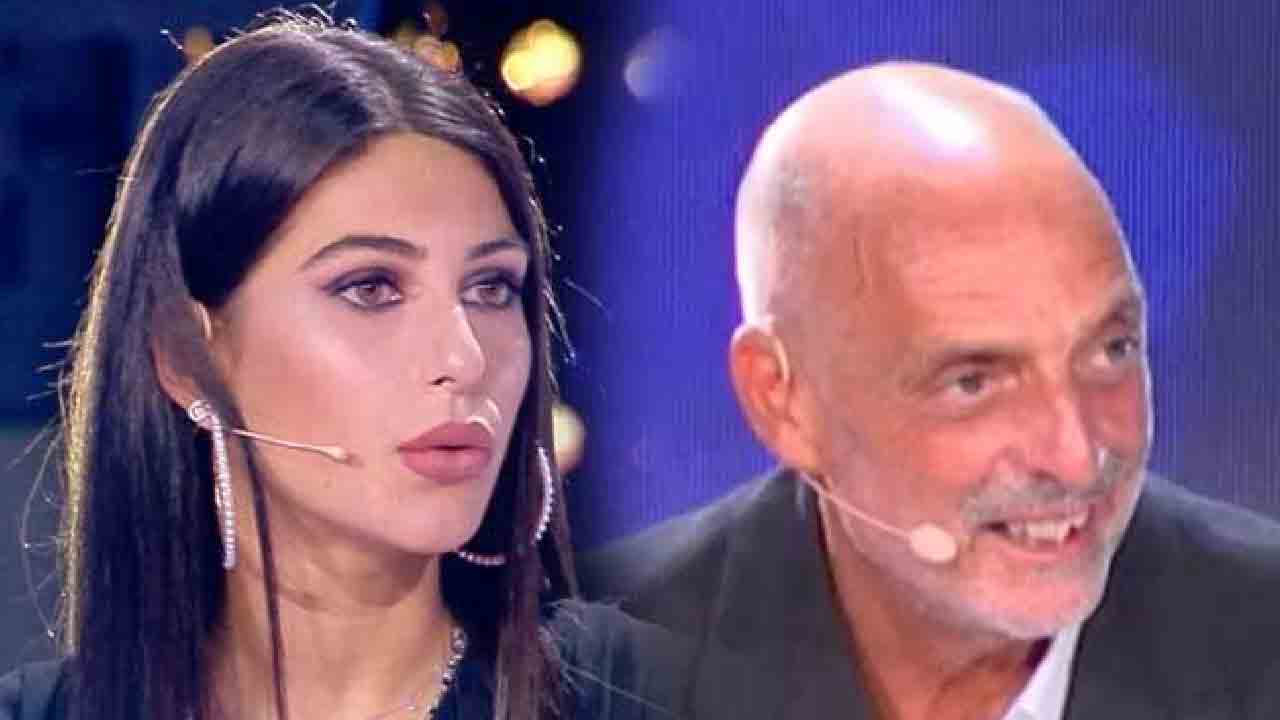 Paolo Brosio e Maria Laura De Vitis, da quanto stanno insieme, l'insolita relazione tra i due (Mediaset Play)