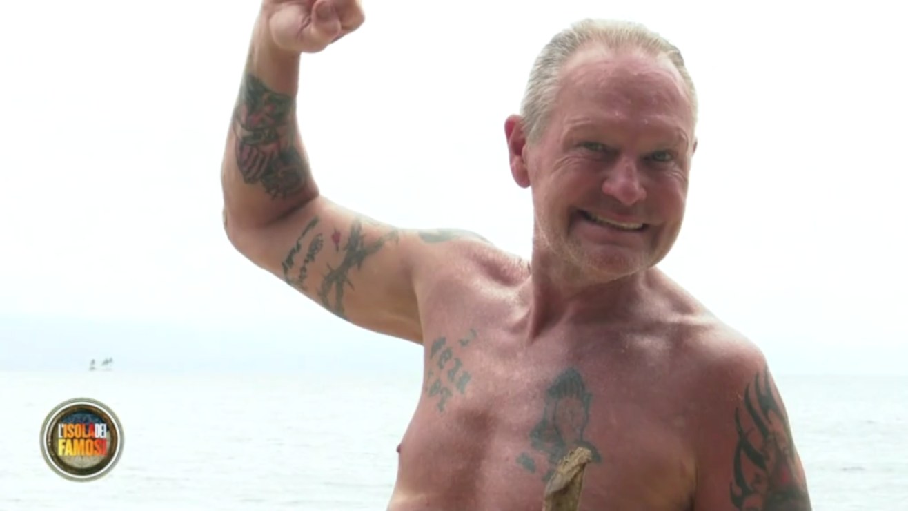 Isola Famosi infortunio Paul Gascoigne