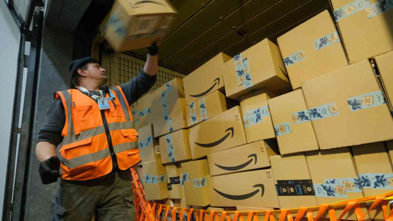 il 22 marzo lo sciopero dei lavoratori amazon