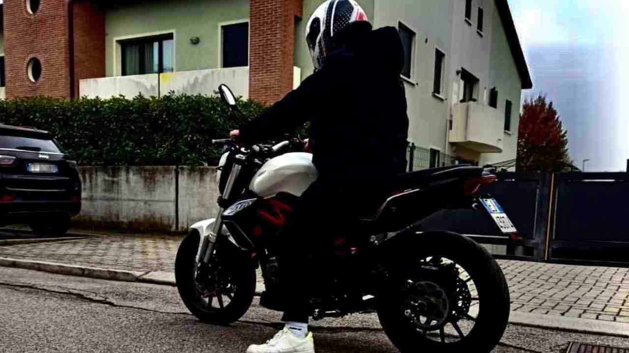 monastier, 18enne in moto muore sul colpo in un incidente