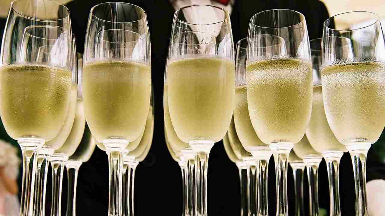 festino clandestino alle medie di locarno