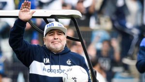 la morte di maradona poteva essere evitata, lo dice la perizia