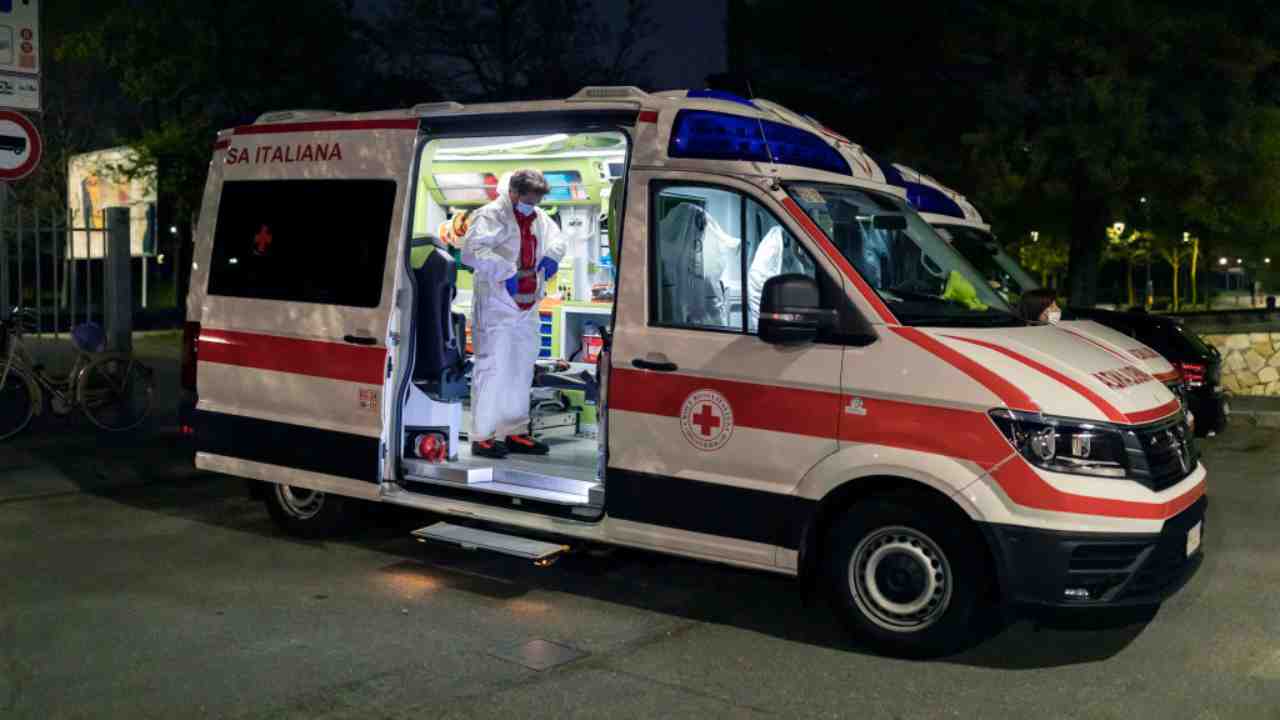 incidente a milano, grave un bambino di 6 anni
