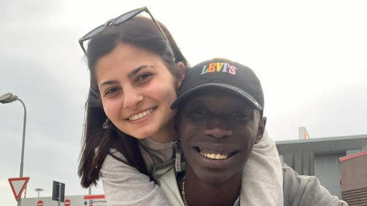 Khaby Lame, il TikToker dei record fidanzato: chi è Zaira Nucci