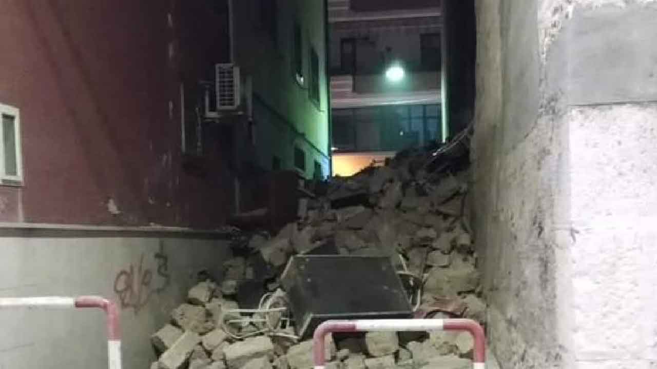 Barletta, crolla una palazzina nel centro in una traversa di Via Roma