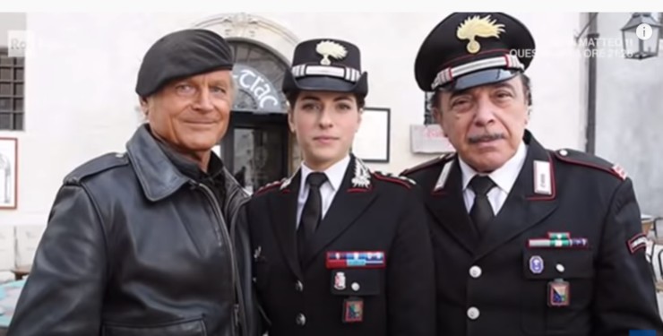 Screenshot Terence Hill Maria Chiara Giannetta Nino Frassica (