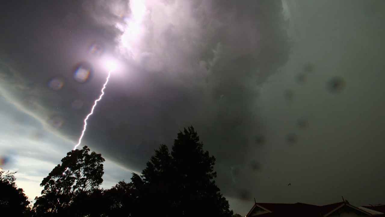 meteo, italia divisa tra temporali e caldo