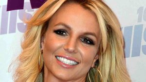 il padre di britney spears rinuncia alla tutela