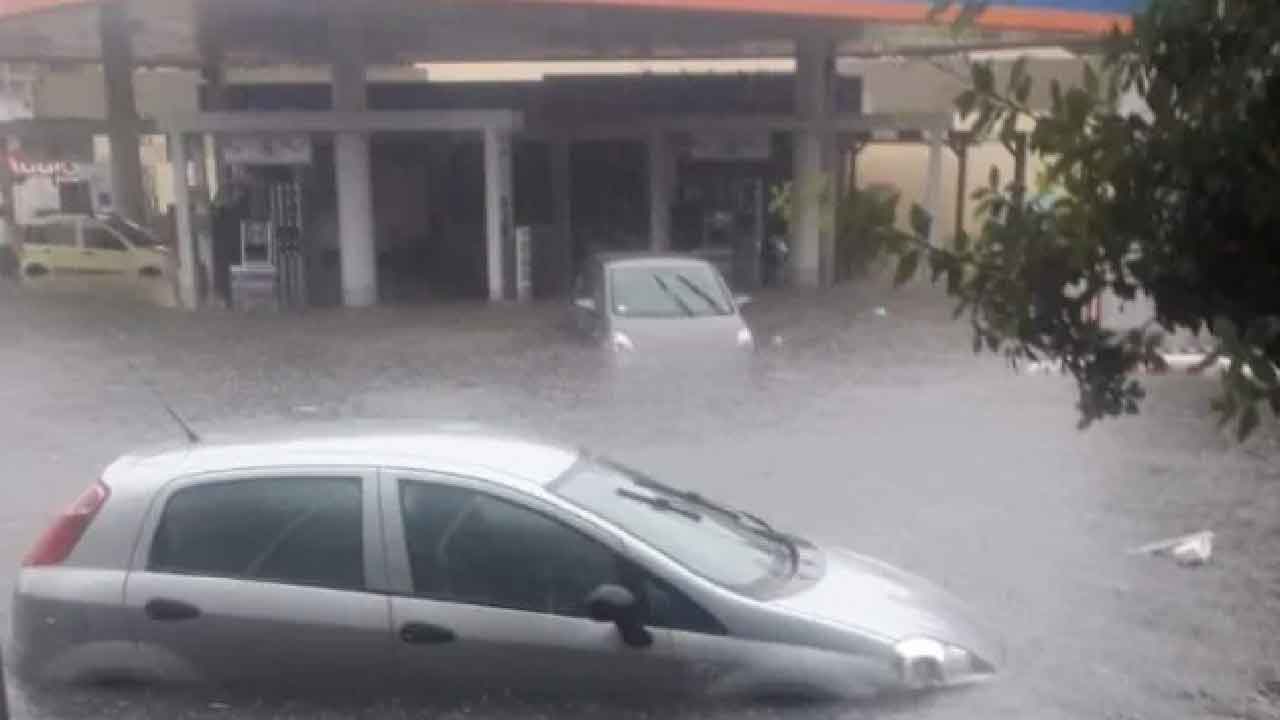 Salento, un nubifragio si è scagliato contro la città di Nardò (Foto dal web)