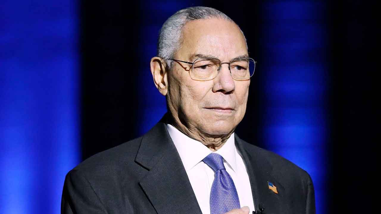 Colin Powell, è morto di Covid dopo aver fatto una doppia dose Pfizer (Getty Images)