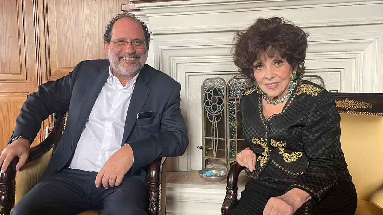 Antonio Ingroia, chi è l'avvocato che rappresenta Gina Lollobrigida (Facebook)