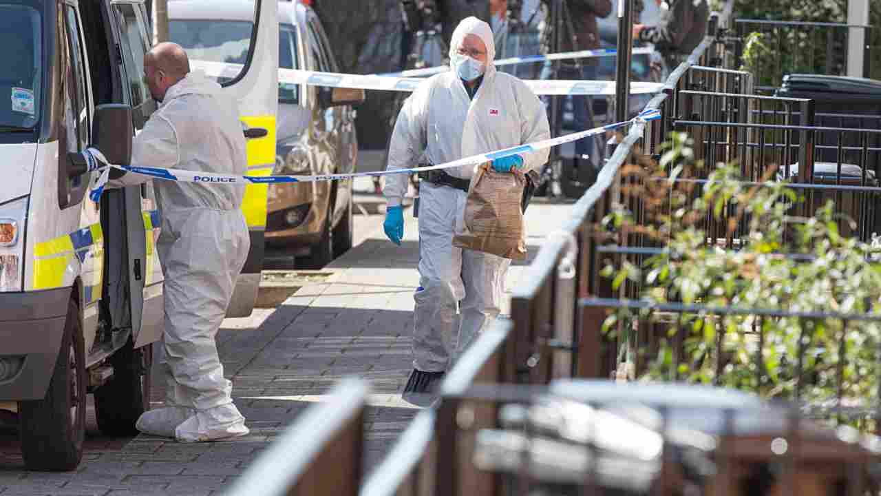 ostia antica, 79enne uccide la moglie