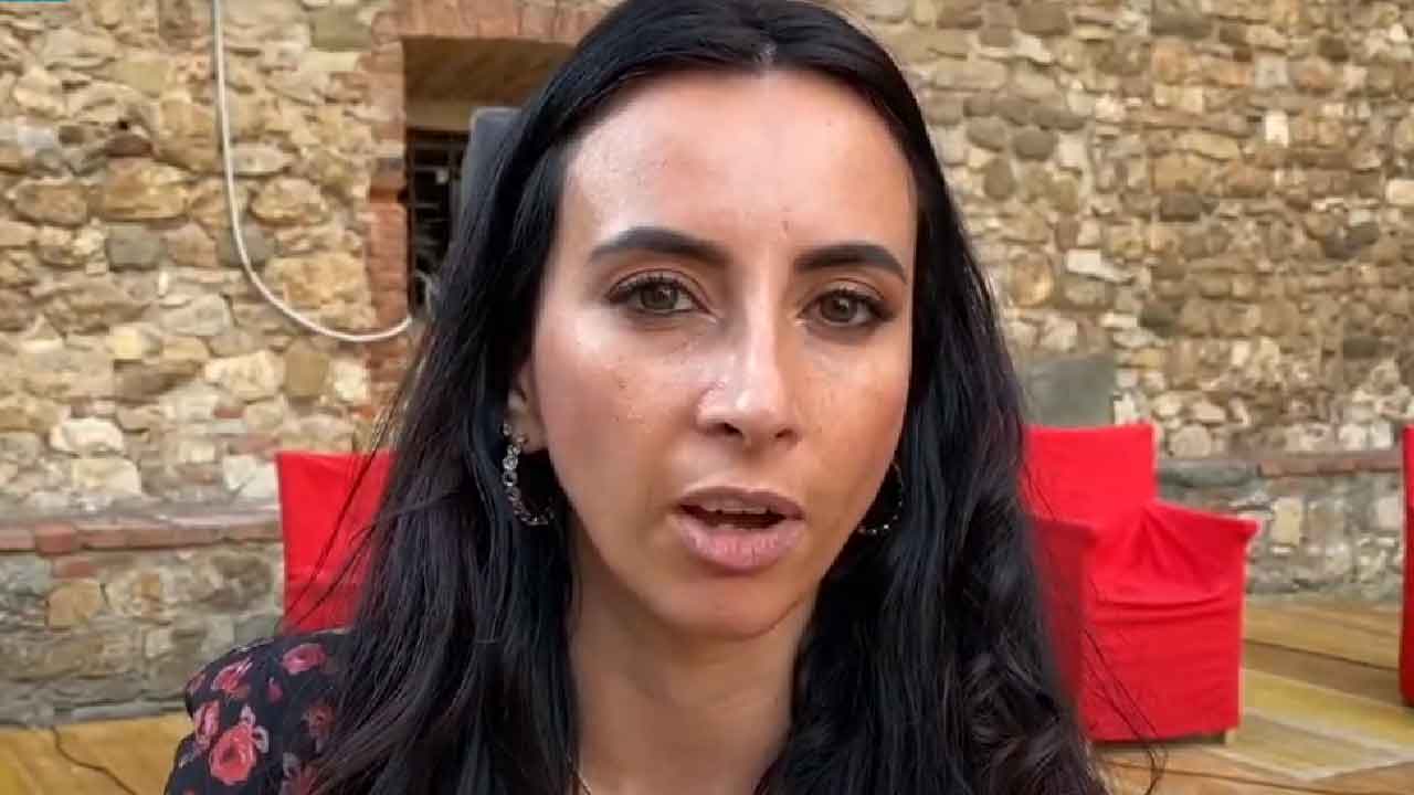 Sara Lucaroni, chi è la giornalista e fidanzata di Andrea Scalzi (Screenshot)