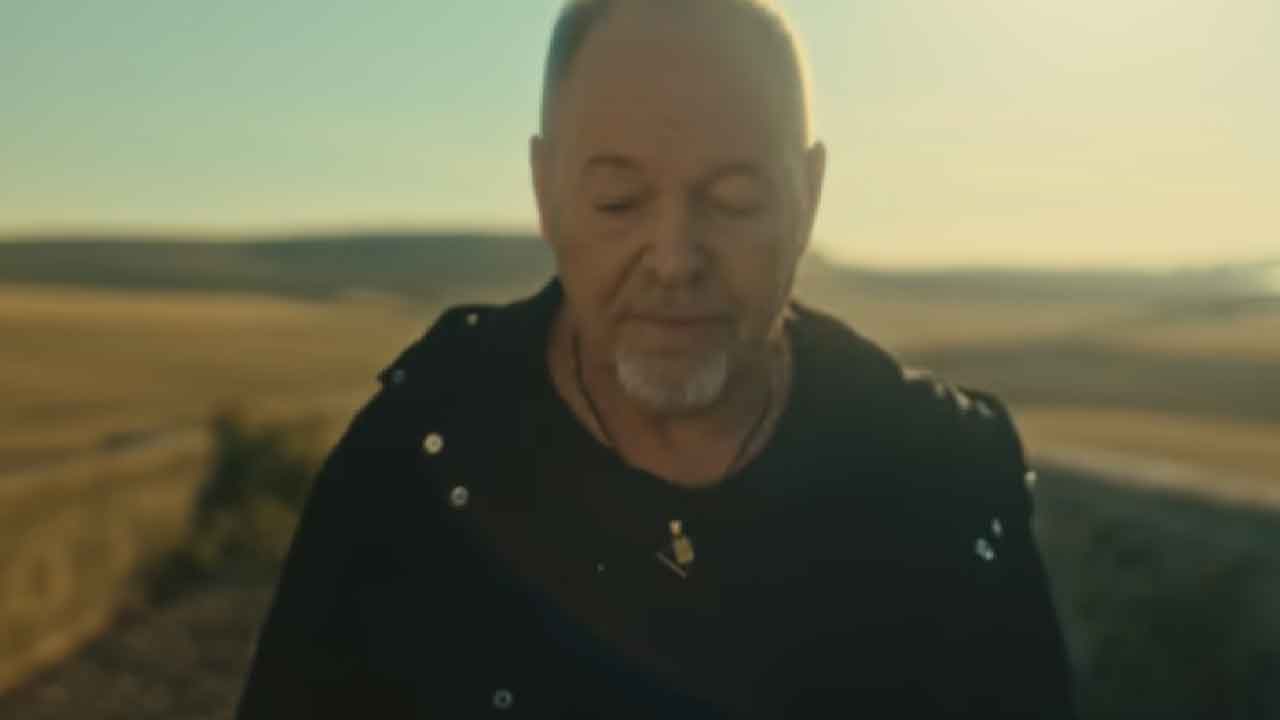 Vasco Rossi, il video della piccola performer è stato condiviso dal rocker (Screenshot)