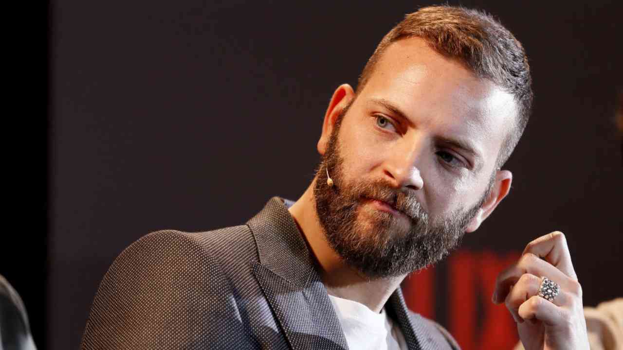 alessandro borghi sindrome di tourette