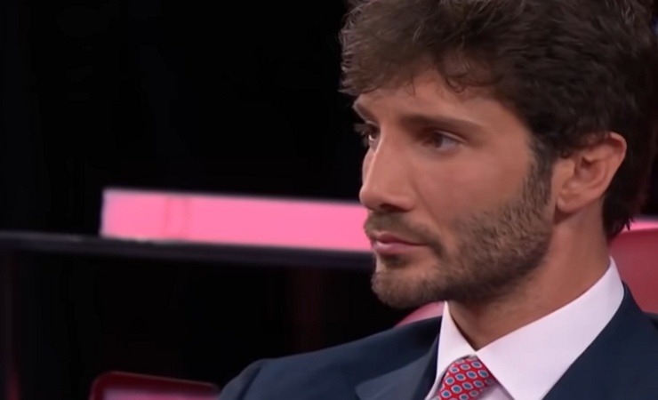 Stefano De Martino polemica infinita