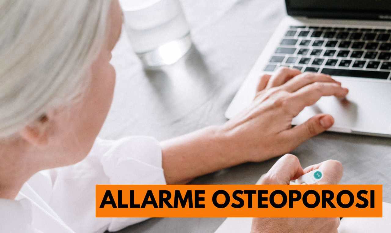 Menopausa, pericolo osteoporosi: carenza VITAMINA D, ecco cosa non deve MAI mancare