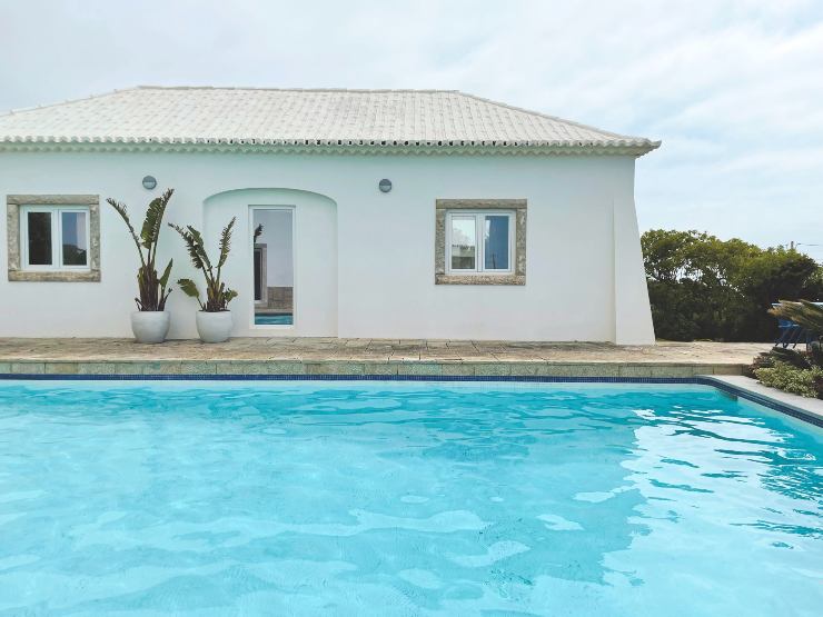 piscina in giardino