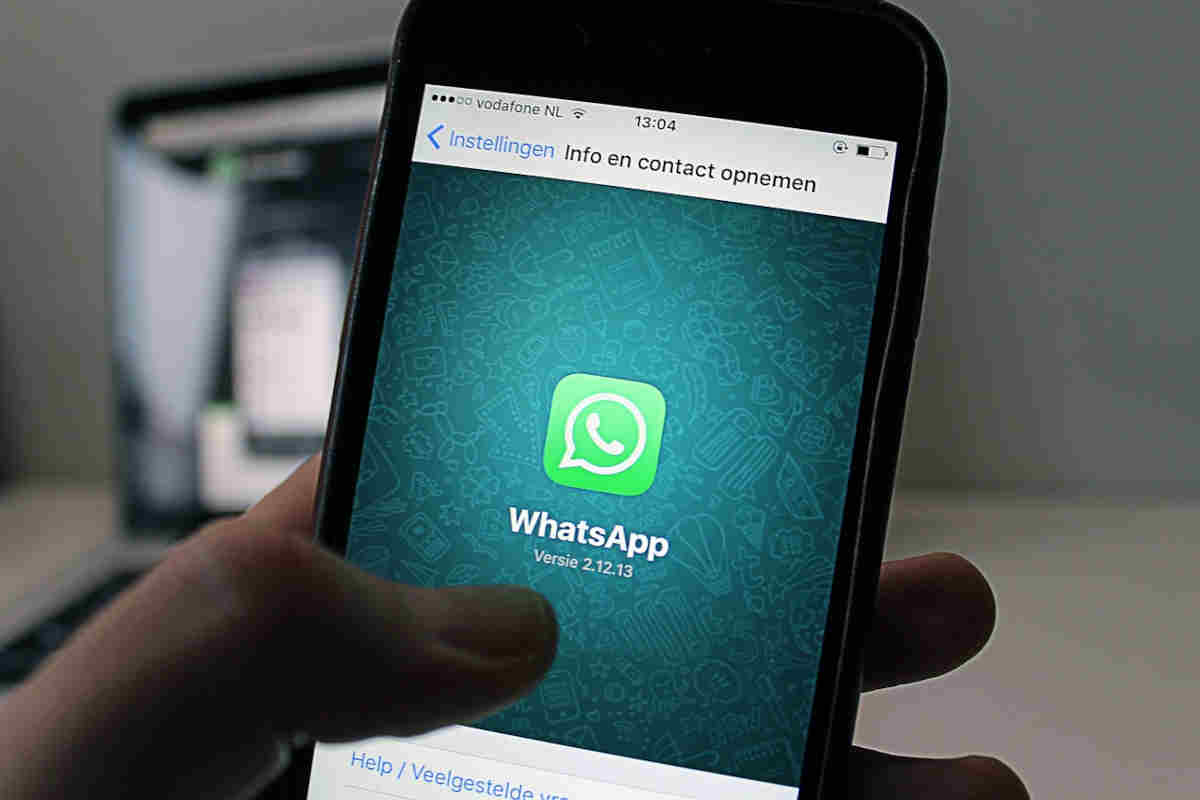 smartphone con whatsapp