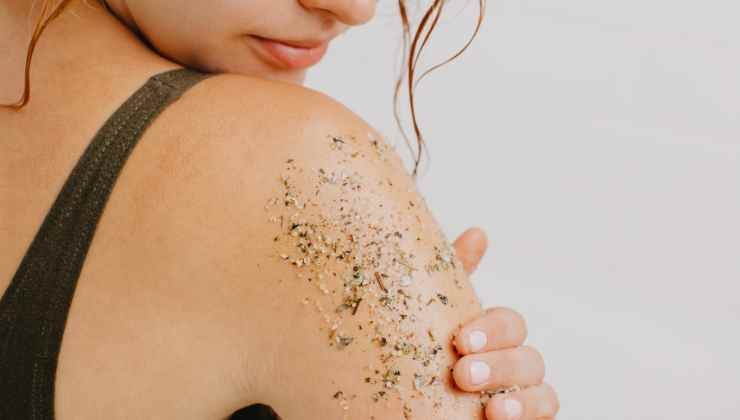 scrub pelle errori e rischi