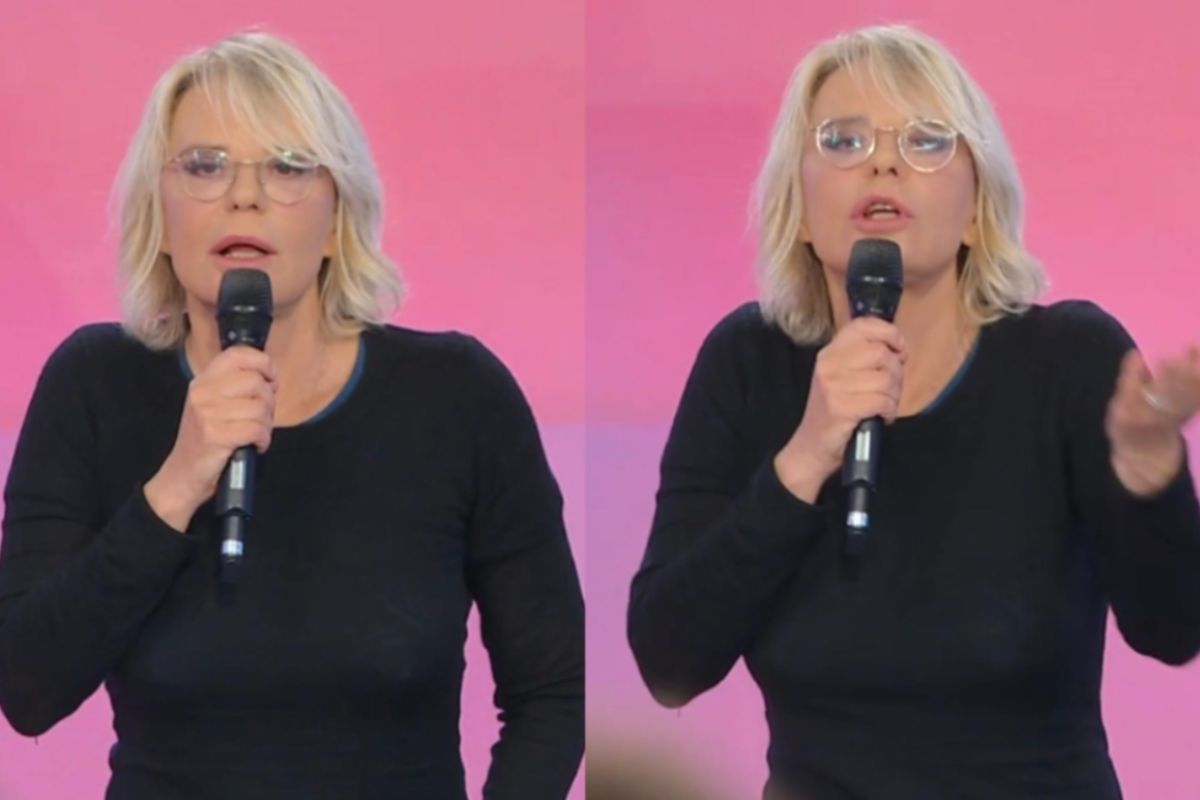 Maria De Filippi nello studio di Uomini e Donne